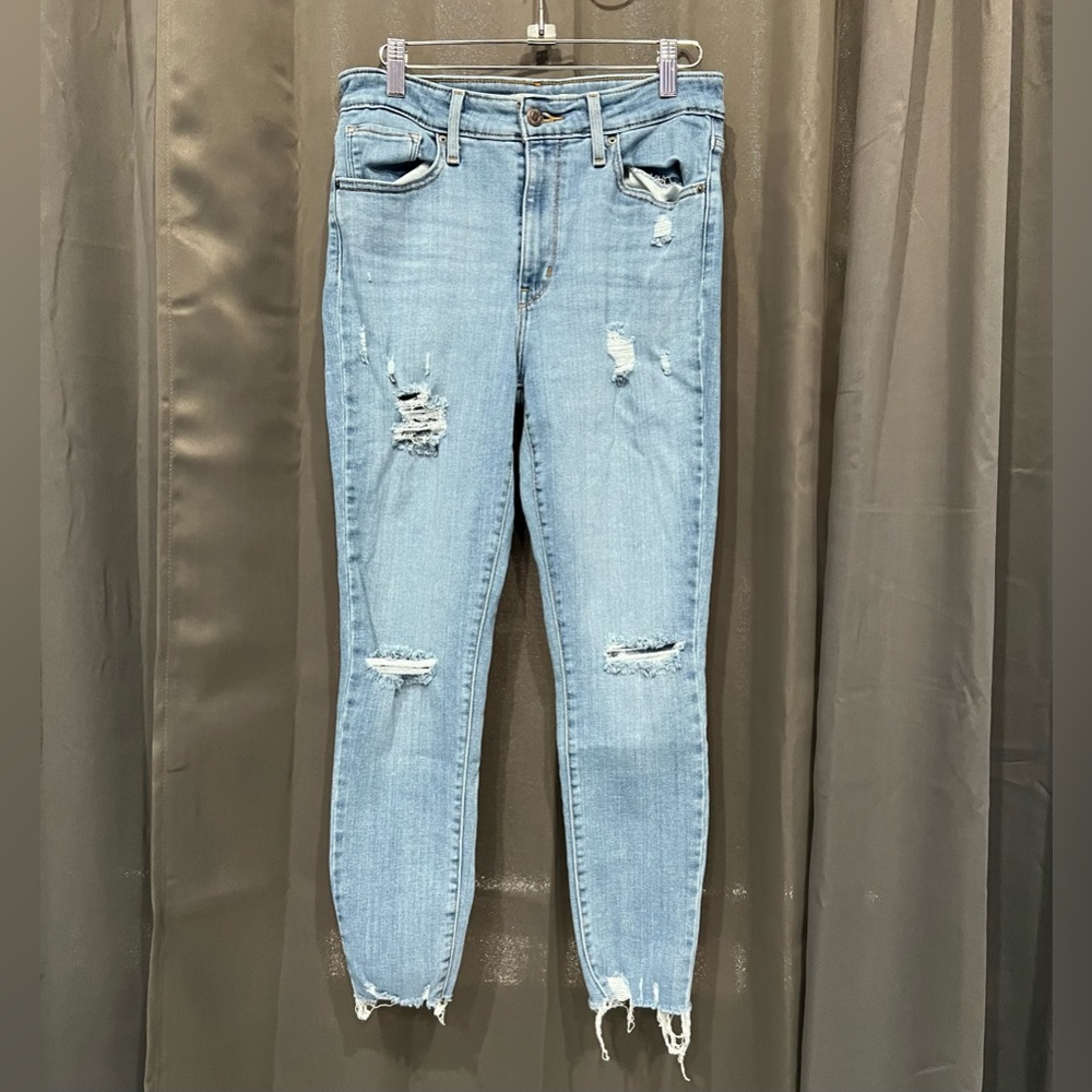 721 Levi’s Jeans